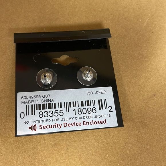 Napier Earring bundle 5 pair in gift boxes - Picture 5 of 10